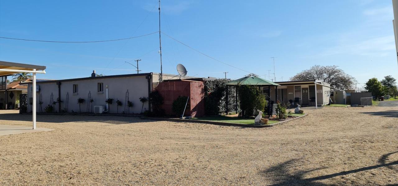 Cameo Inn Motel West Wyalong Exterior photo